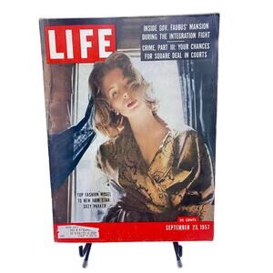 Life Magazine September 23 1957 US Legal System The Revolving Door Courts